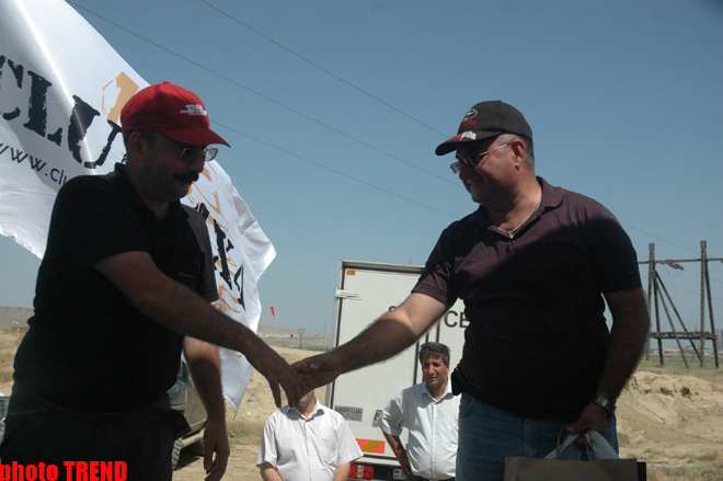 Off-road в Баку по дороге, которой нет (фотосессия)