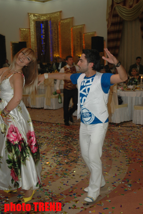 Уроки танца певцу Кериму от танцовщицы Марьям Сулеймановой (фотосессия)