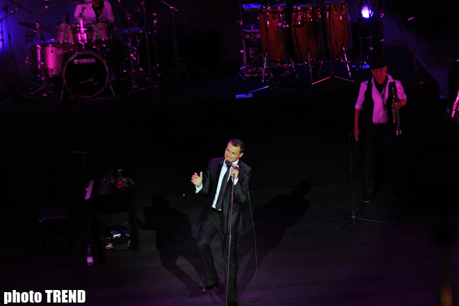 THANK YOU  EMIN! Класс от Эмина Агаларова в Баку: "Я горжусь тем, что я - азербайджанец!" (фотосессия)