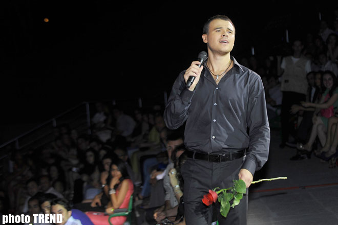 THANK YOU  EMIN! Класс от Эмина Агаларова в Баку: "Я горжусь тем, что я - азербайджанец!" (фотосессия)