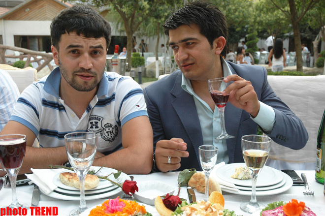 Прикол-тайм! Я ведь нахлебник! - певец Замиг Гусейнов (фотосессия)