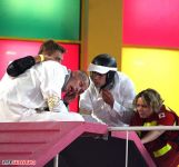 Звезда "Кремлевских курсантов" Аристарх Венес стал жертвой быка (фотосессия)