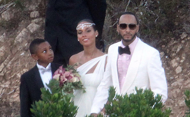 Алишия Кис вышла замуж за отца своего будущего ребенка (фотосессия)