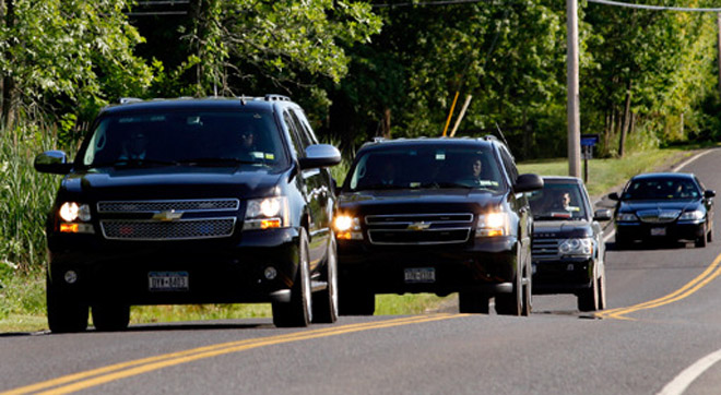 Единственная дочь Билла Клинтона вышла замуж (фотосессия)