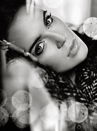 Приеду в Азербайджан, если угостите пловом, кутабами и чыхыртмой из баклажан - российская модель Эмилия Вишневская