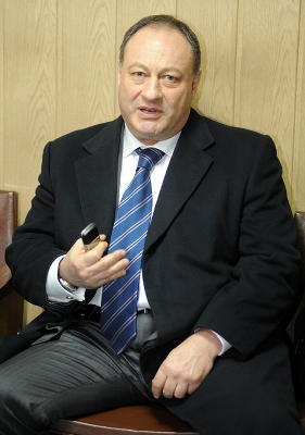 Владимир Слуцкер может посадить экс-супругу на три года