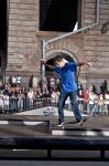 Скейтбордисты потрясли своими трюками Нью-Йорк - Red Bull Manny Mania (фотосессия)
