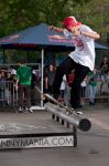 Скейтбордисты потрясли своими трюками Нью-Йорк - Red Bull Manny Mania (фотосессия)
