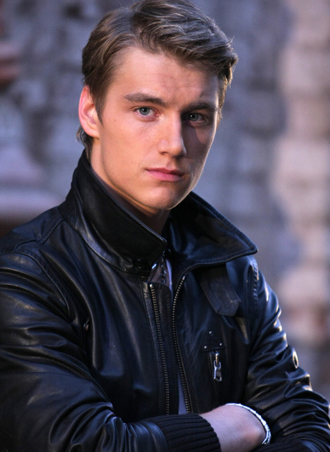 У меня масса друзей из легендарного Баку – российский актер и певец Алексей Воробьев (фотосессия)