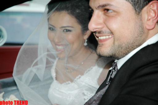 Танцевальный конкурс на свадьбе певицы Егяны, где был похищен турецкий жених (фотосессия)