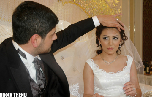 Танцевальный конкурс на свадьбе певицы Егяны, где был похищен турецкий жених (фотосессия)