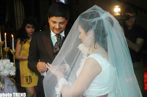 Танцевальный конкурс на свадьбе певицы Егяны, где был похищен турецкий жених (фотосессия)