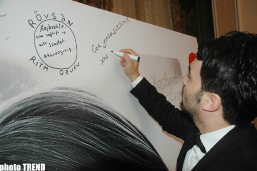 Танцевальный конкурс на свадьбе певицы Егяны, где был похищен турецкий жених (фотосессия)