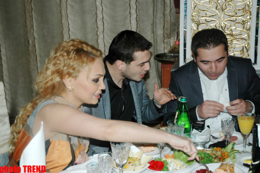 Танцевальный конкурс на свадьбе певицы Егяны, где был похищен турецкий жених (фотосессия)