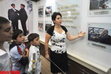 Азербайджанским детям, больным сахарным диабетом, розданы лекарственные препараты (фотосессия)