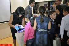 Азербайджанским детям, больным сахарным диабетом, розданы лекарственные препараты (фотосессия)