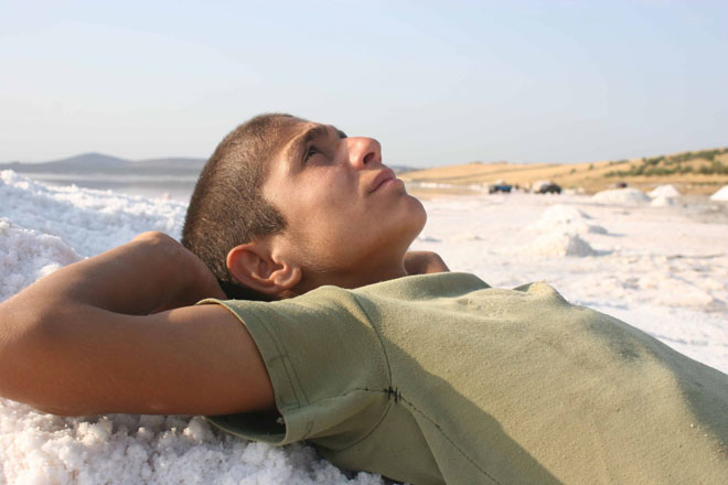 Два азербайджанских фильма будут показаны на Международном кинофоруме «Золотой Витязь» (фото)