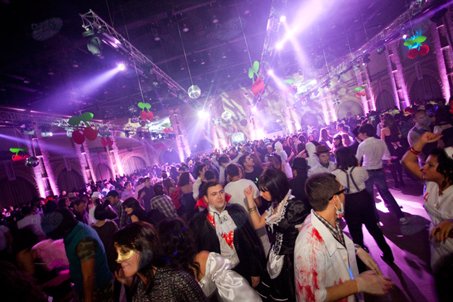 "Halloween" по-азербайджански (фотосессия)