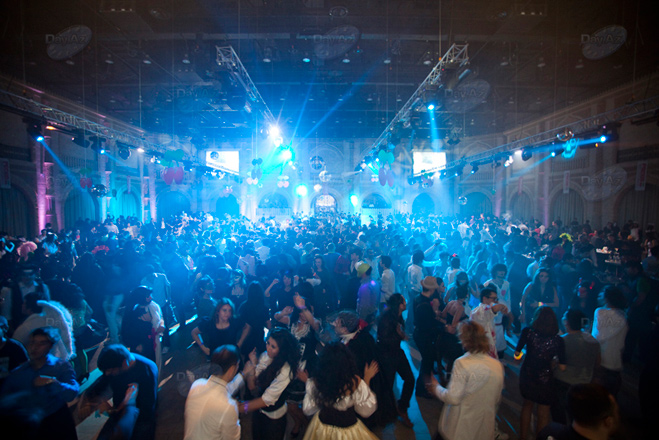 "Halloween" по-азербайджански (фотосессия)