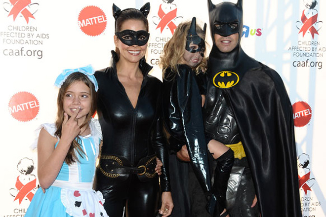 Знаменитости и Хэллоуин-2010 (фотосессия)