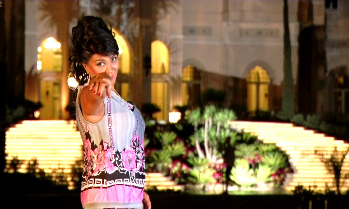 Назпери Досталиева  очаровала турецкого певца (фотосессия)