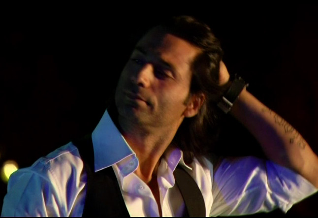 Назпери Досталиева  очаровала турецкого певца (фотосессия)