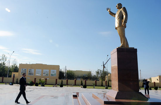 Президент Азербайджана принял участие в открытии Мурсаллинской сельской средней школы Сабирабадского района (ОБНОВЛЕНО) (ФОТО)