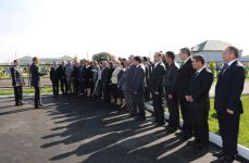 Президент Азербайджана принял участие в открытии новых домов в Саатлинском районе (ОБНОВЛЕНО) (ФОТО)