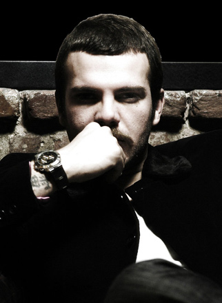 Шок! Огуз из сериала "Листопад" сменит пол и станет женщиной (фотосессия)