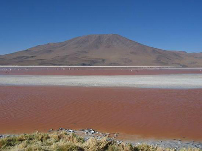 Цветные озера мира - от Гёк-Гель до Тиву-ата-Поло (фотосессия)