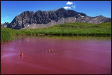 Цветные озера мира - от Гёк-Гель до Тиву-ата-Поло (фотосессия)