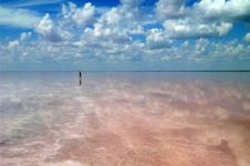 Цветные озера мира - от Гёк-Гель до Тиву-ата-Поло (фотосессия)