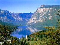 Цветные озера мира - от Гёк-Гель до Тиву-ата-Поло (фотосессия)