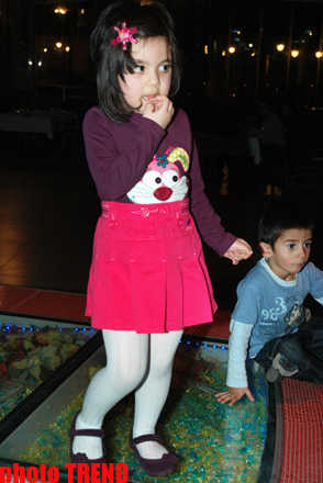 Телеведущая Ровшана Бекташи отметила 5-летие единственной дочери (фотосессия)