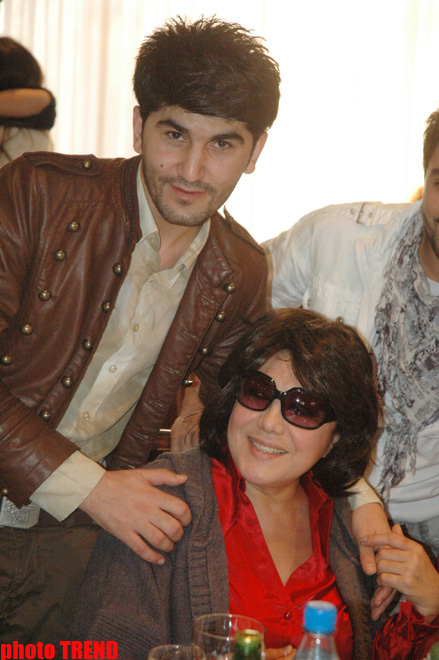 Шоу-звезды благословили "Джаваншир №1" (фотосессия)