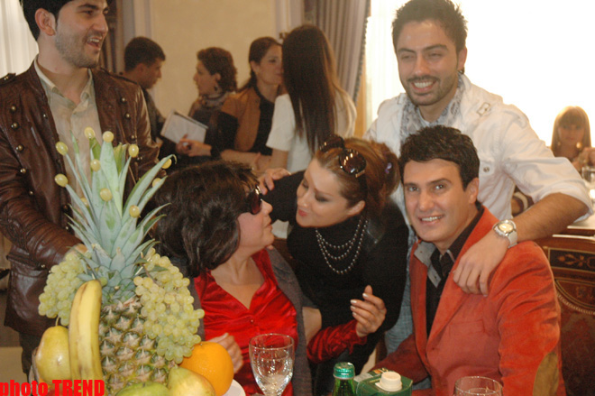 Шоу-звезды благословили "Джаваншир №1" (фотосессия)