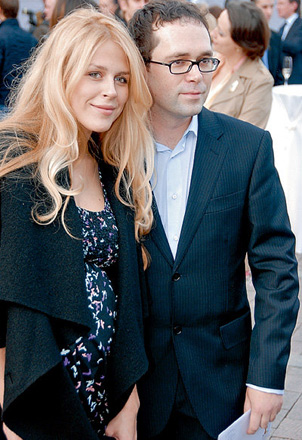 Маруся Зыкова стала мамой