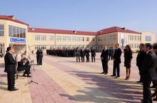 Президент Азербайджана принял участие в церемонии открытия нового поселка для семей вынужденных переселенцев в Агдамском районе (ДОПОЛНЕНО) (ФОТО)