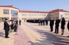 Президент Азербайджана принял участие в церемонии открытия нового поселка для семей вынужденных переселенцев в Агдамском районе (ДОПОЛНЕНО) (ФОТО)