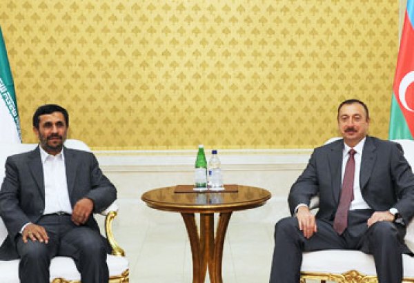 Состоялась встреча президентов Азербайджана и Ирана один на один