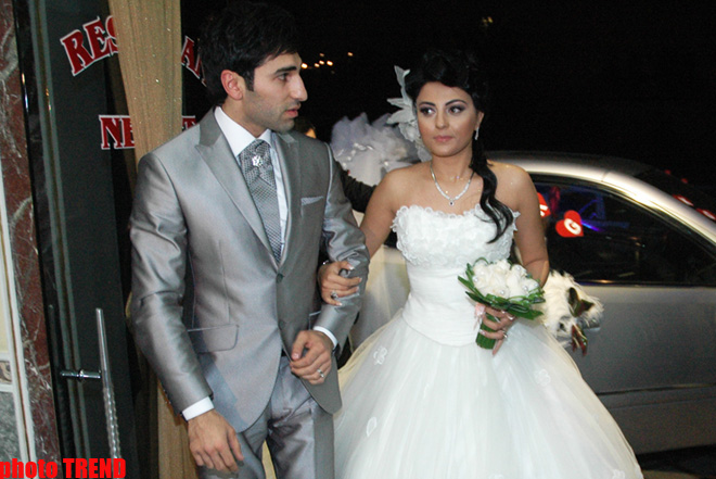 Айгюн Кязымова довела девичью свадьбу Гюлай Гадировой до 100°С (фотосесcия)