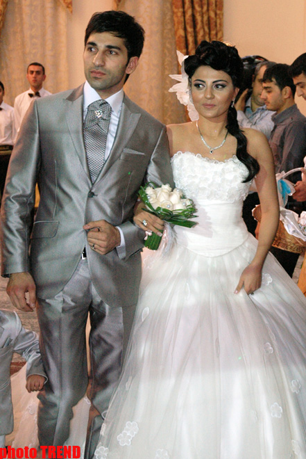 Айгюн Кязымова довела девичью свадьбу Гюлай Гадировой до 100°С (фотосесcия)