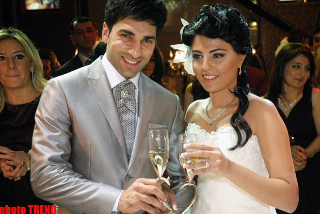 Айгюн Кязымова довела девичью свадьбу Гюлай Гадировой до 100°С (фотосесcия)