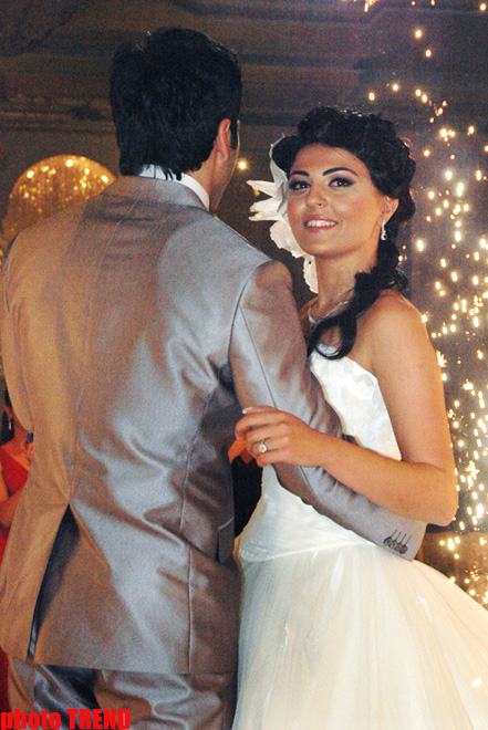 Айгюн Кязымова довела девичью свадьбу Гюлай Гадировой до 100°С (фотосесcия)