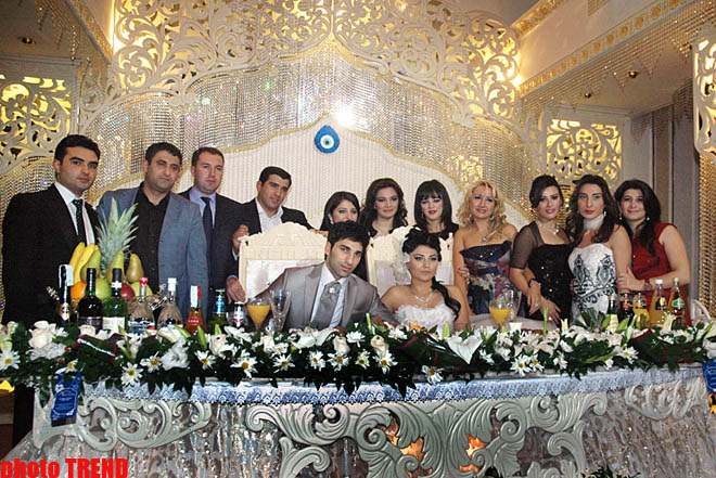 Айгюн Кязымова довела девичью свадьбу Гюлай Гадировой до 100°С (фотосесcия)