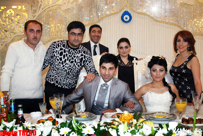 Айгюн Кязымова довела девичью свадьбу Гюлай Гадировой до 100°С (фотосесcия)