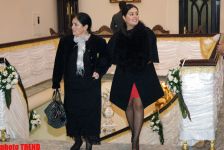 Айгюн Кязымова довела девичью свадьбу Гюлай Гадировой до 100°С (фотосесcия)