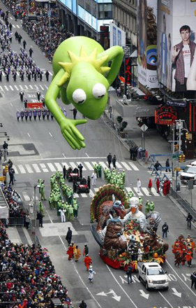 Нью-Йоркский парад в День благодарения (фотосессия)