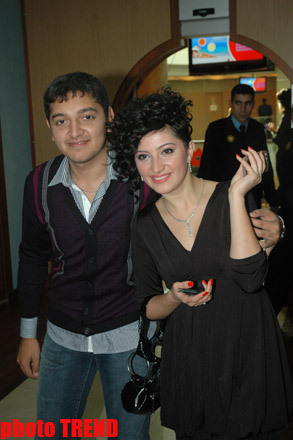 Певица Аян устроила дневную вечеринку "Ayan International" (фотосессия)