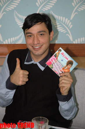 Певица Аян устроила дневную вечеринку "Ayan International" (фотосессия)